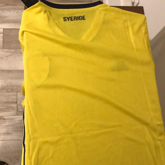 Sweden official soccer jersey for men - Picture 3 of 3